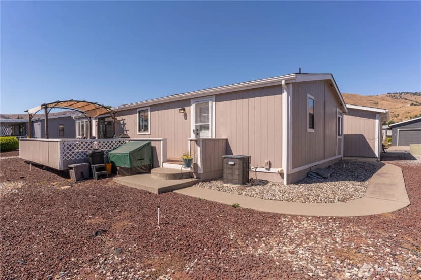 Property photo for 1307 Glacier Place #65, Wenatchee photo 13