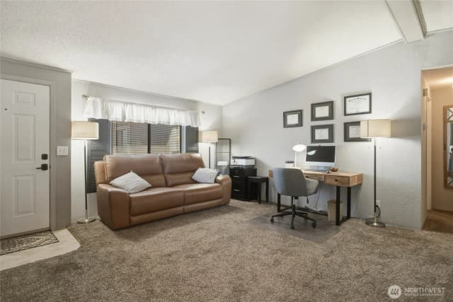Property photo for 1307 Glacier Place #65, Wenatchee photo 4