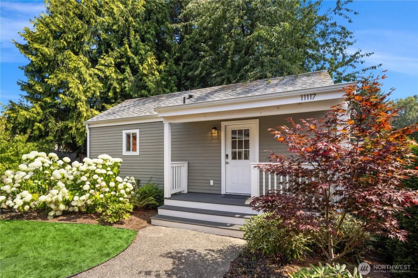 Property photo for 11119 Ne 142nd Street, Kirkland photo 26