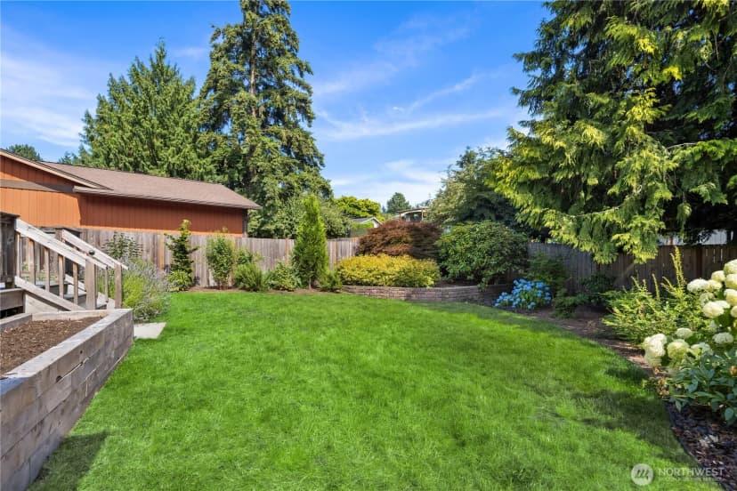 Property photo for 11119 Ne 142nd Street, Kirkland photo 13