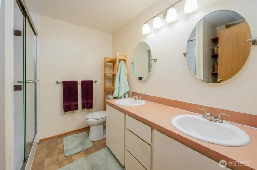 Property photo for 5027 126th Street Se, Everett photo 18