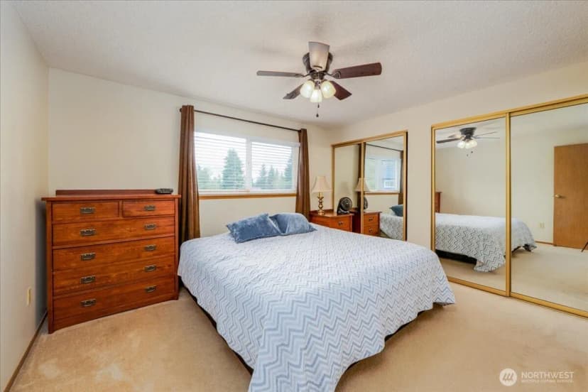 Property photo for 5027 126th Street Se, Everett photo 16