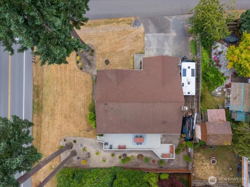Property photo for 5027 126th Street Se, Everett photo 34