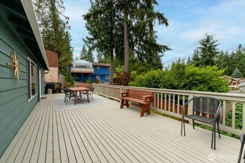 Property photo for 5027 126th Street Se, Everett photo 30