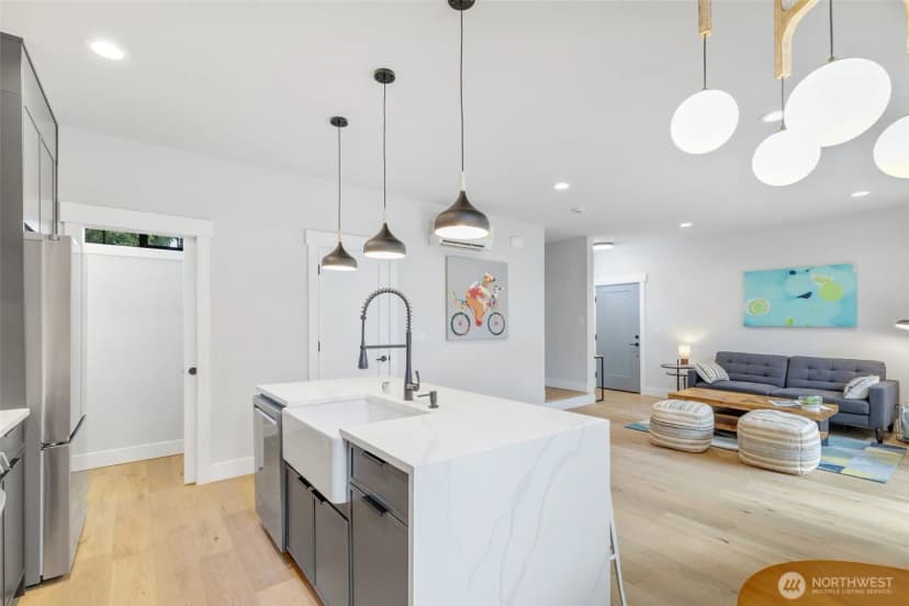Property photo for 12713 4th Avenue Nw, Seattle photo 21