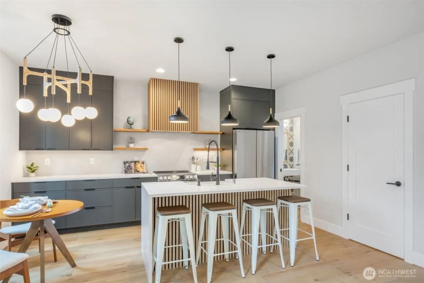 Property photo for 12713 4th Avenue Nw, Seattle photo 14