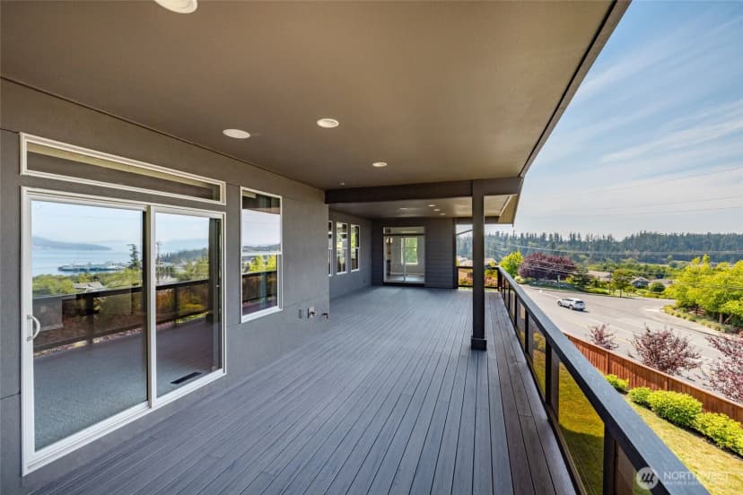 Property photo for 1505 Harbor View Court, Anacortes photo 20