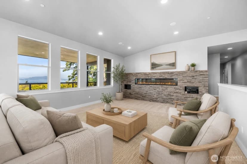 Property photo for 1505 Harbor View Court, Anacortes photo 11