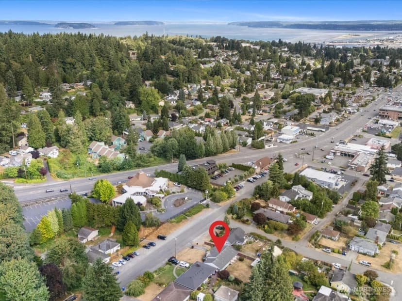 Property photo for 4507 Rucker Avenue, Everett photo 37
