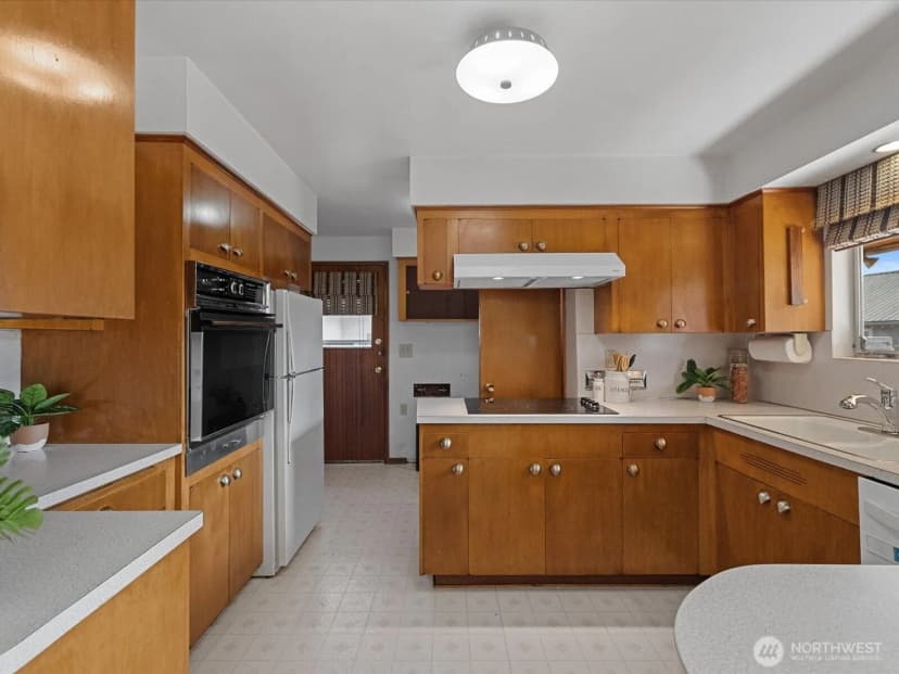 Property photo for 4507 Rucker Avenue, Everett photo 13