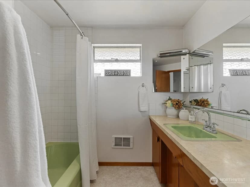 Property photo for 4507 Rucker Avenue, Everett photo 22