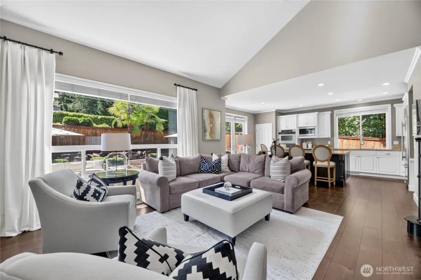 Property photo for 25817 Ne 4th Place, Sammamish photo 15