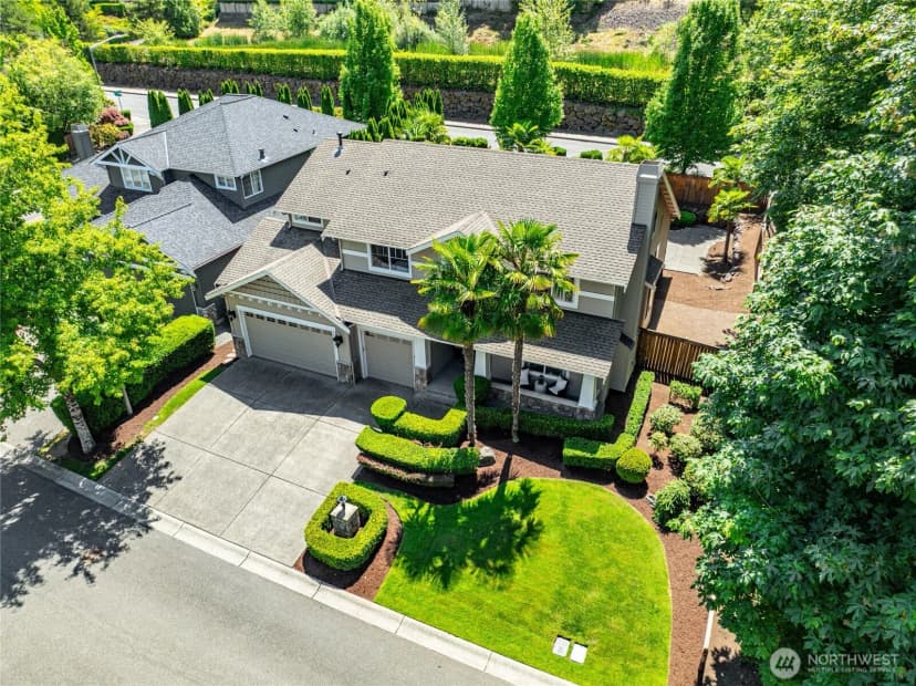 Property photo for 25817 Ne 4th Place, Sammamish photo 33
