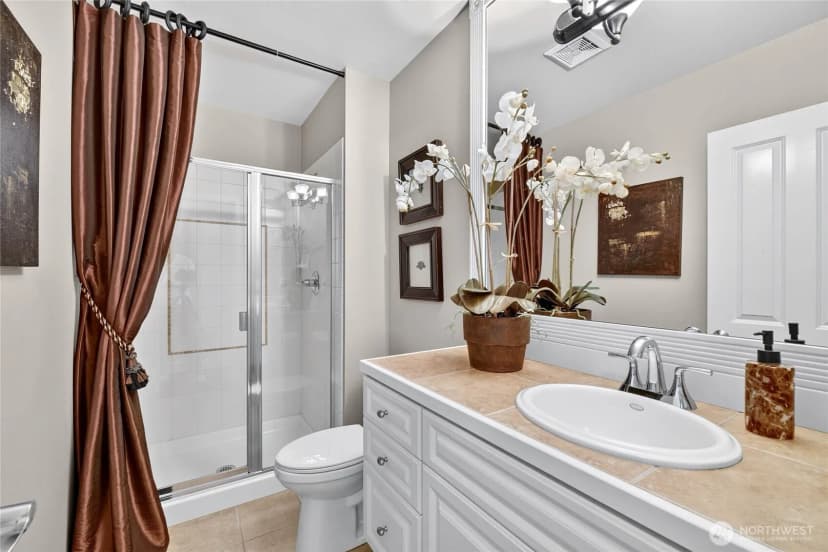 Property photo for 25817 Ne 4th Place, Sammamish photo 19