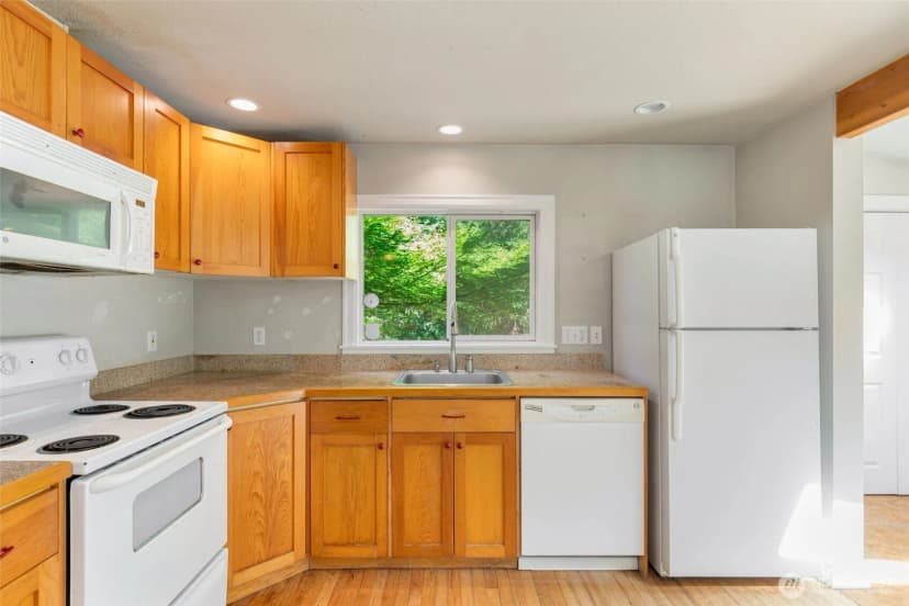 Property photo for 18833 Ne 143rd Street, Woodinville photo 18