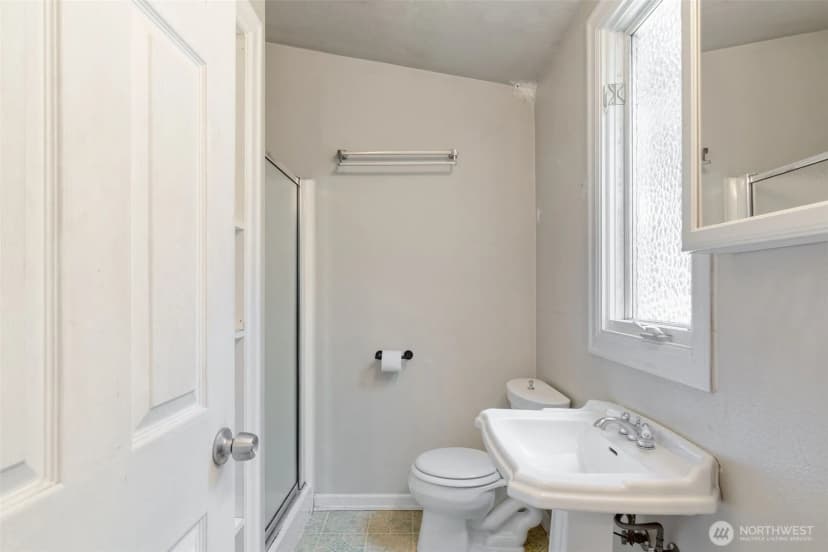Property photo for 18833 Ne 143rd Street, Woodinville photo 32