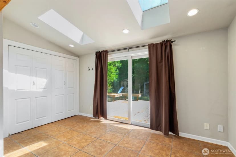 Property photo for 18833 Ne 143rd Street, Woodinville photo 20