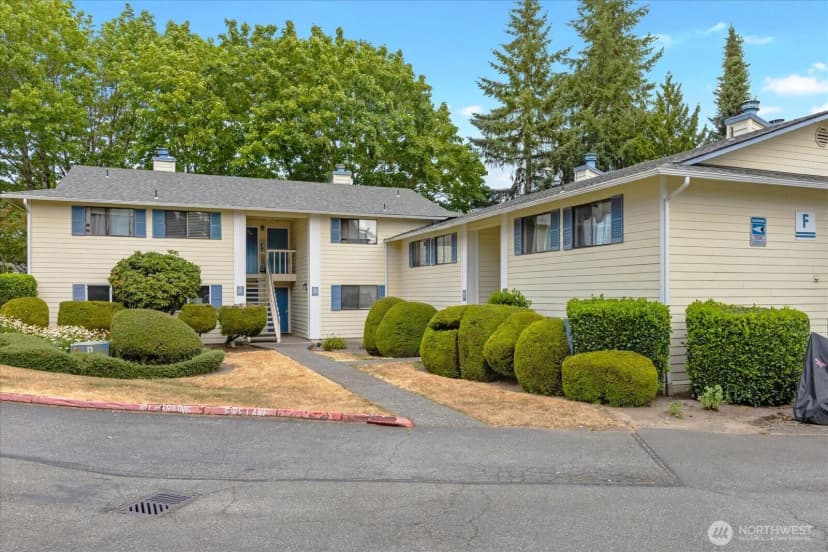 Property photo for 12906 8th Avenue W #f102, Everett photo 2
