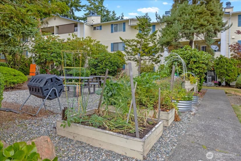 Property photo for 12906 8th Avenue W #f102, Everett photo 22