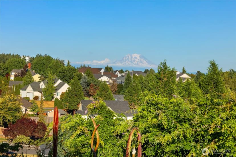 Property photo for 2306 Glen Kerry Court Se, Olympia photo 4