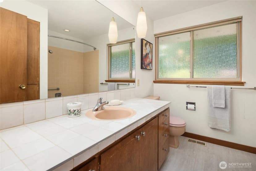 Property photo for 9226 Se 60th Street, Mercer Island photo 19