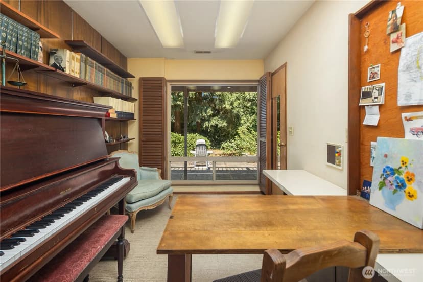 Property photo for 9226 Se 60th Street, Mercer Island photo 28