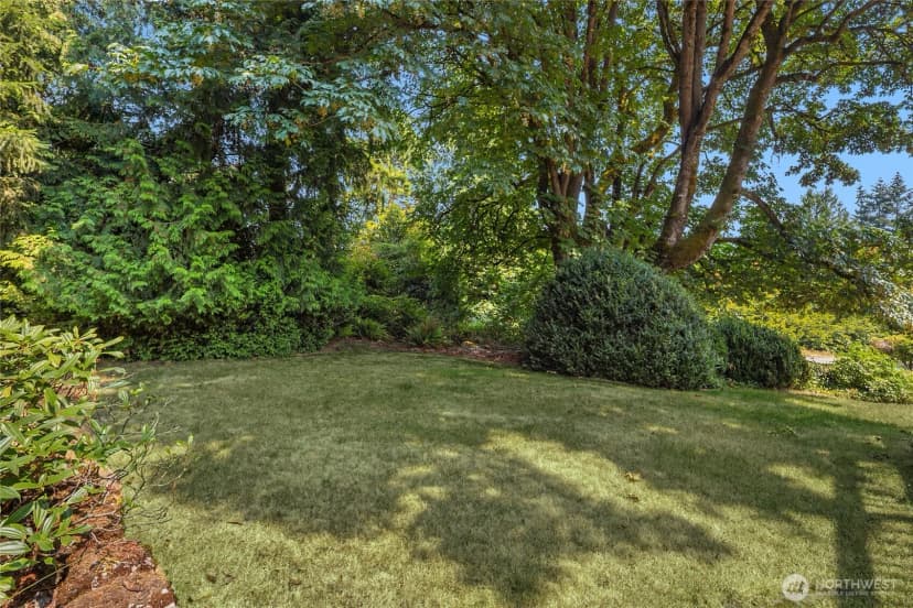 Property photo for 9226 Se 60th Street, Mercer Island photo 37
