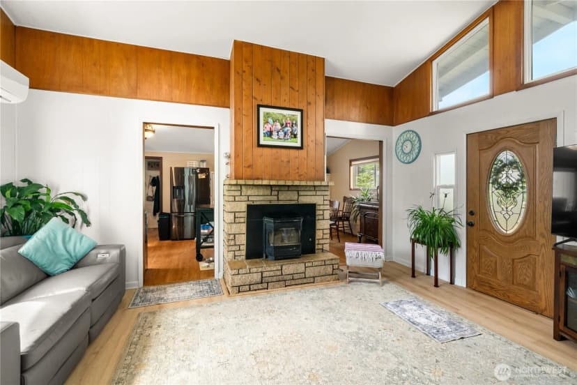 Property photo for 1814 S Forrest Street, Westport photo 3