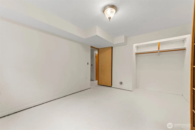 Property photo for 11117 Northstar Way Sw, Lakewood photo 32