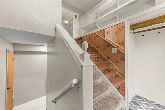 Property photo for 11117 Northstar Way Sw, Lakewood photo 4
