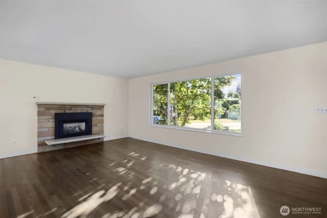 Property photo for 21903 82nd Place W, Edmonds photo 2