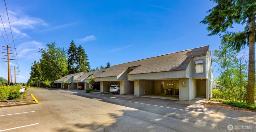 Property photo for 6742 137th Avenue Ne #426, Redmond photo 19