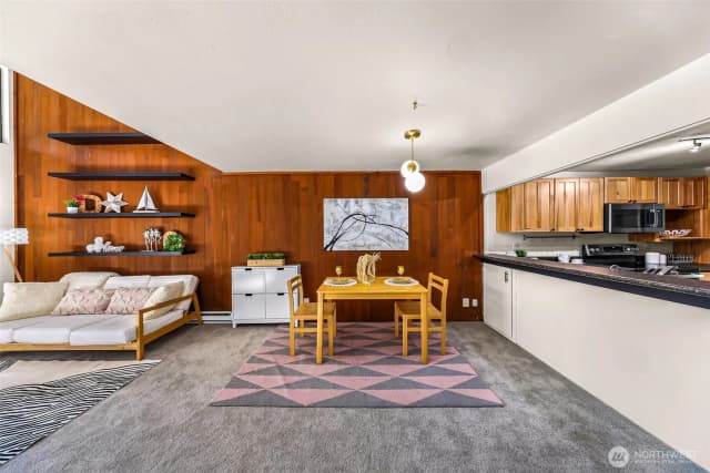 Property photo for 6742 137th Avenue Ne #426, Redmond photo 5