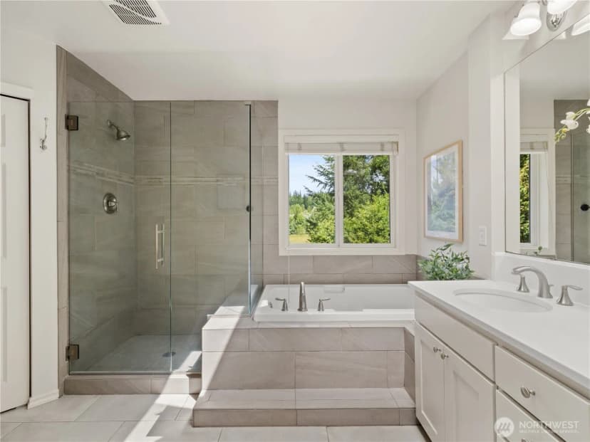 Property photo for 2605 231st Avenue Se, Sammamish photo 23