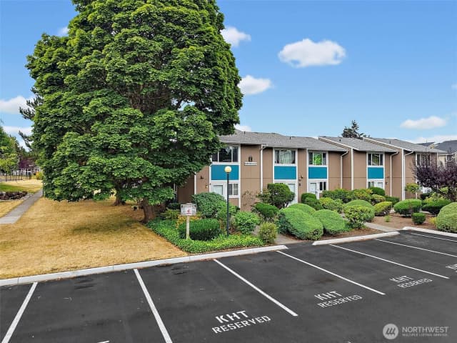 Property photo for 25209 108th Avenue Se #l1, Kent