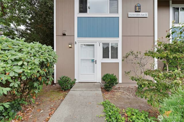 Property photo for 25209 108th Avenue Se #l1, Kent photo 3