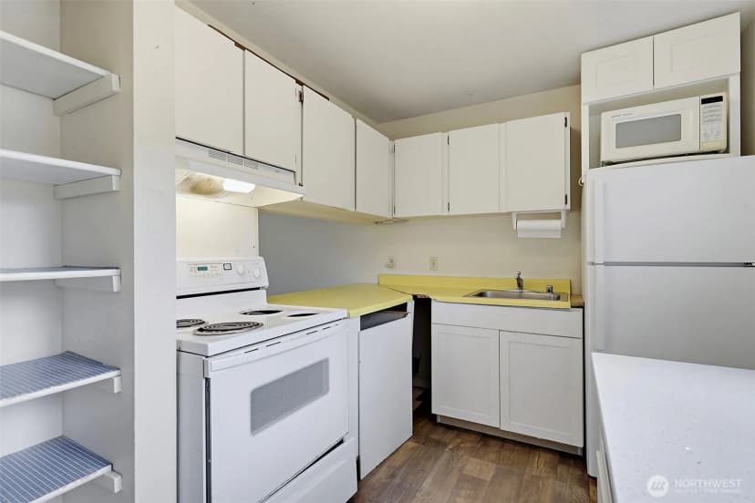 Property photo for 25209 108th Avenue Se #l1, Kent photo 12