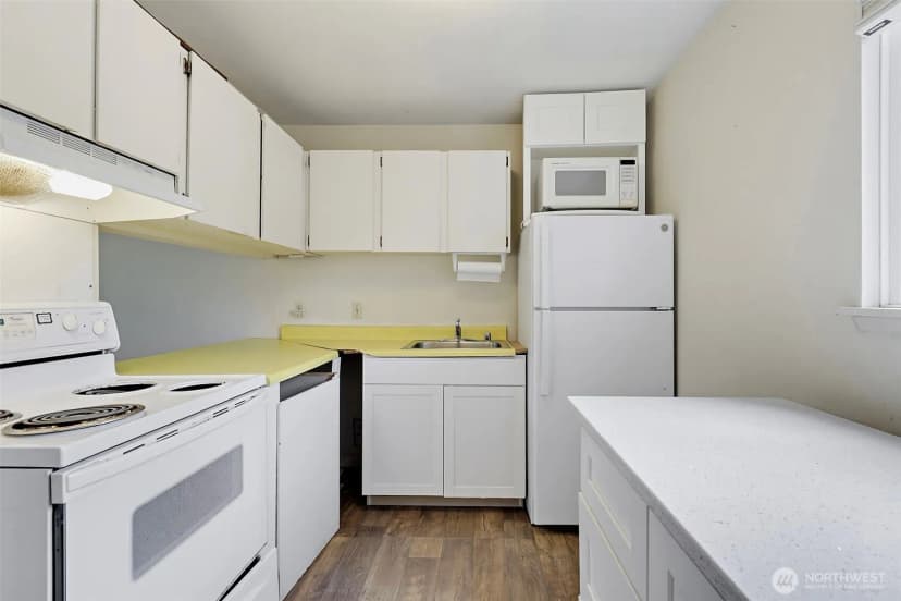 Property photo for 25209 108th Avenue Se #l1, Kent photo 13