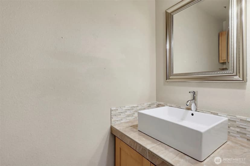 Property photo for 25209 108th Avenue Se #l1, Kent photo 15