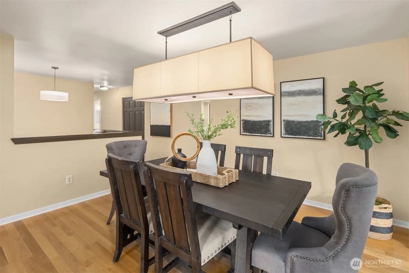 Property photo for 6560 81st Avenue Se, Mercer Island photo 8
