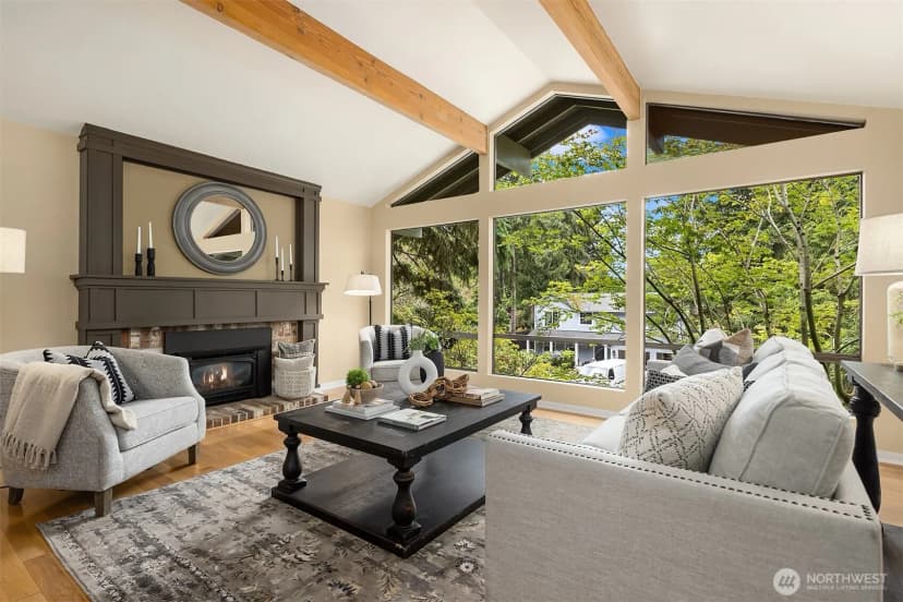 Property photo for 6560 81st Avenue Se, Mercer Island photo 3