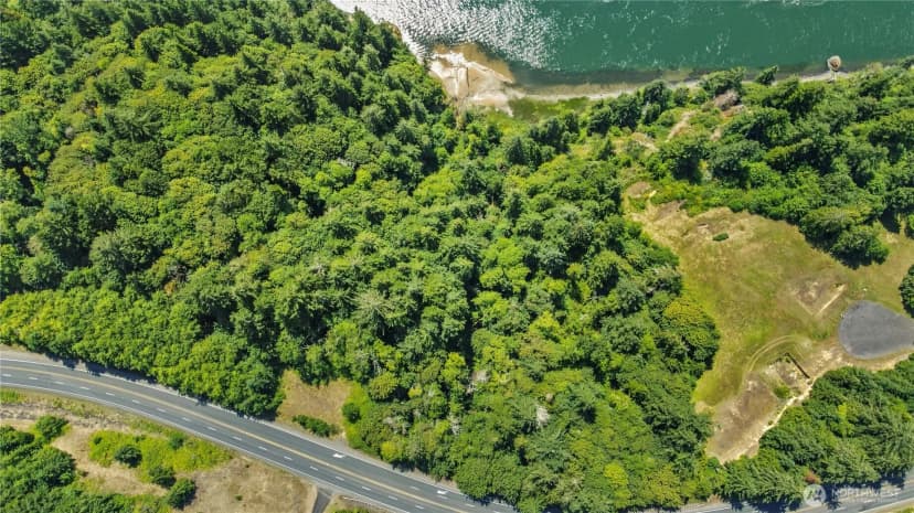 Property photo for 26 Riverview East Road, Cathlamet photo 3