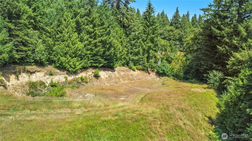 Property photo for 26 Riverview East Road, Cathlamet photo 14
