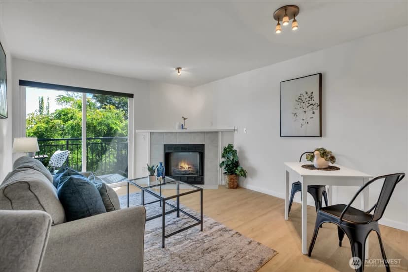 Property photo for 2512 E Madison Street #303, Seattle