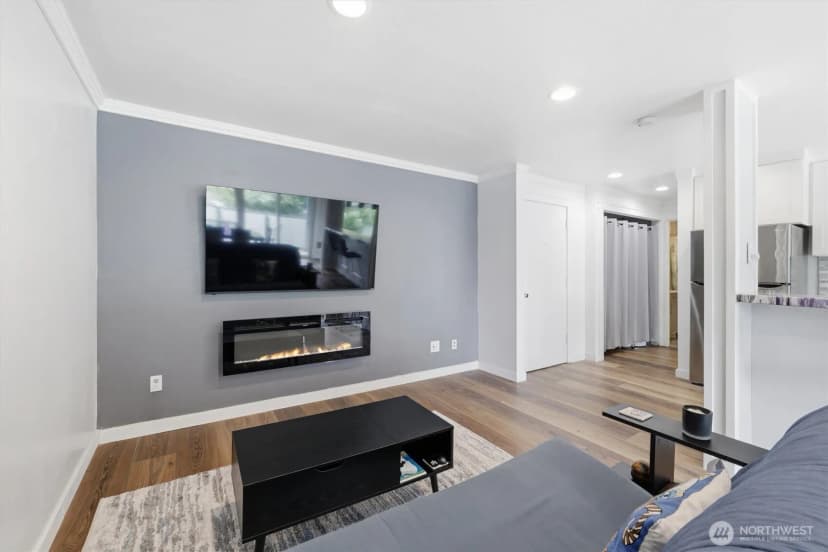 Property photo for 15142 65th Avenue S #313, Tukwila photo 8
