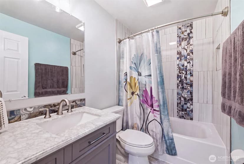 Property photo for 15142 65th Avenue S #313, Tukwila photo 13
