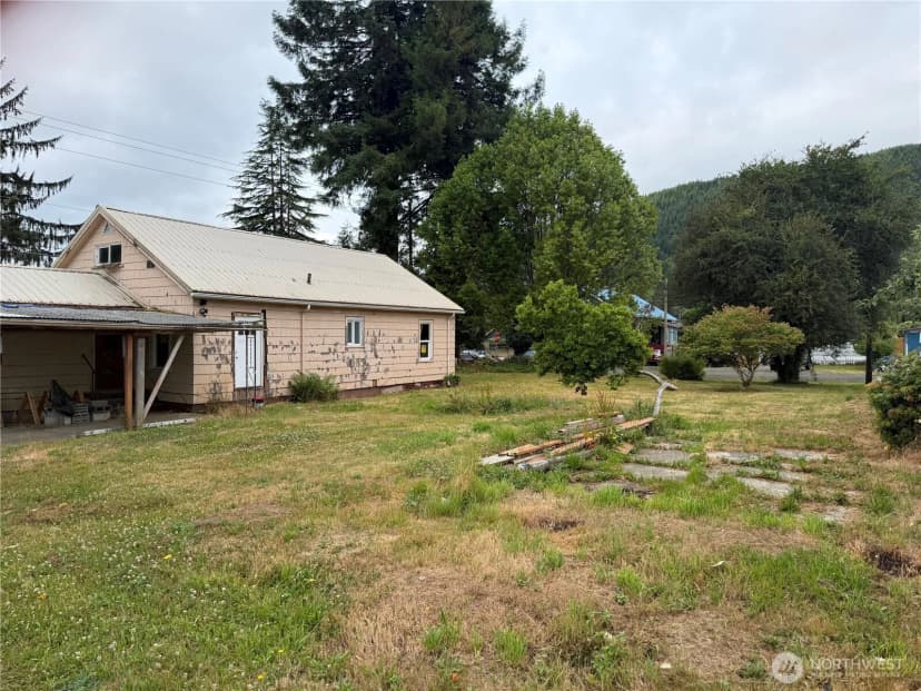 Property photo for 1507 Park Avenue, Raymond photo 2