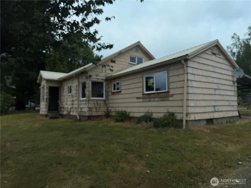 Property photo for 1507 Park Avenue, Raymond