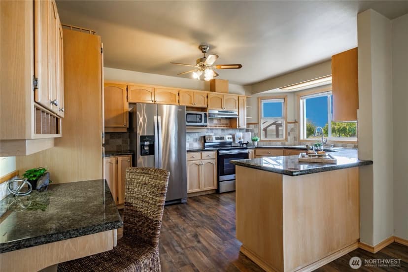 Property photo for 5479 Salish Road, Blaine photo 15