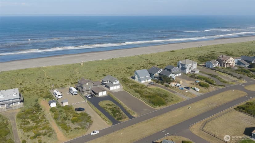 Property photo for 1237 Ocean Shores Boulevard Sw, Ocean Shores photo 12